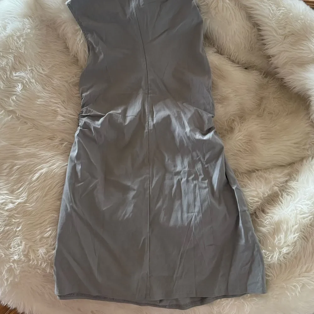 Elegant Gray Sleeveless Dress